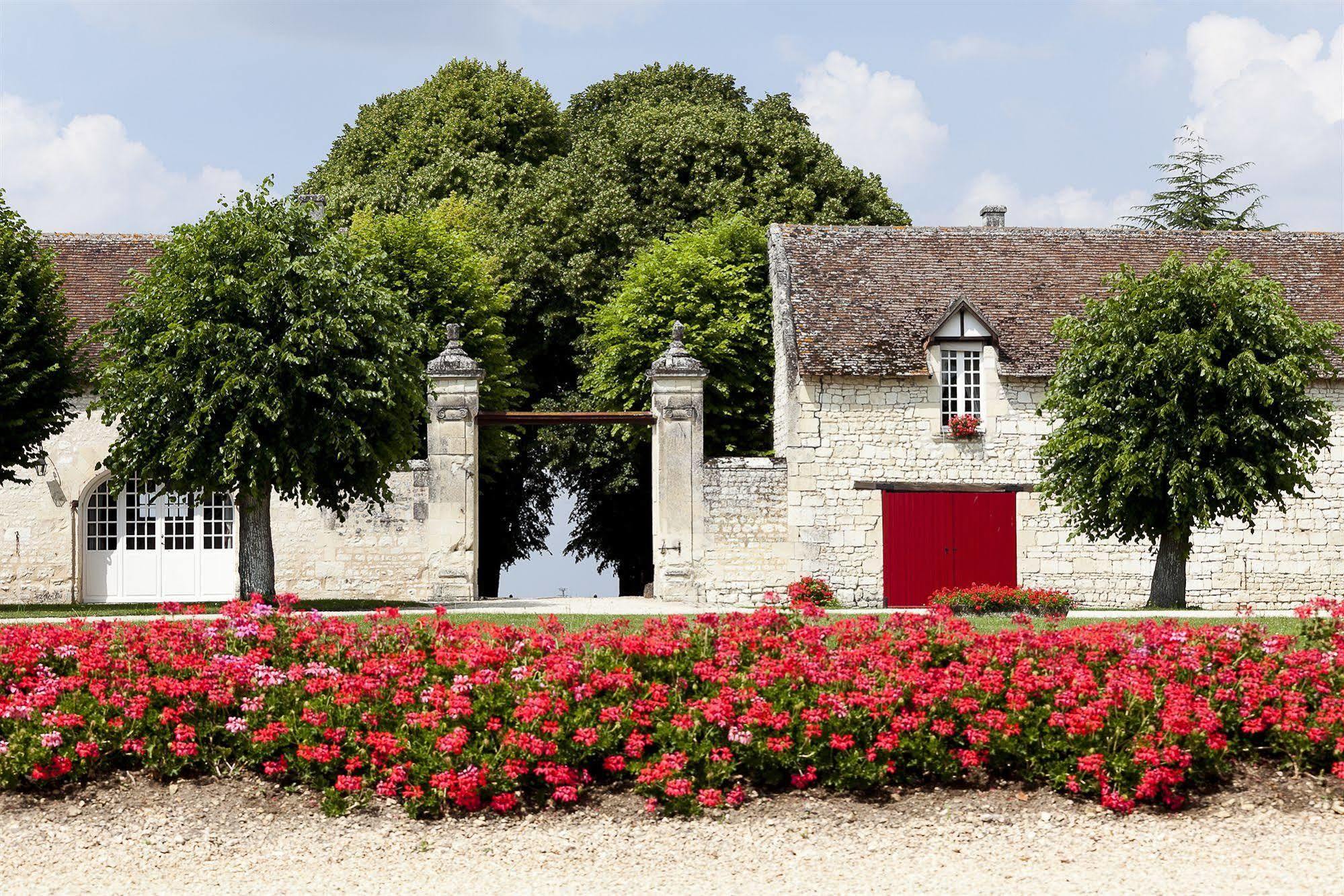 Chateau De Marcay Екстериор снимка